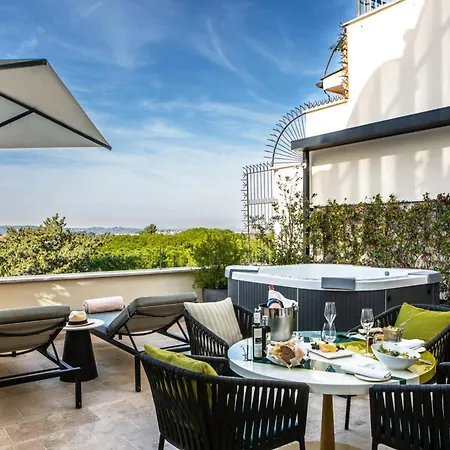 Sofitel Borghese Řím