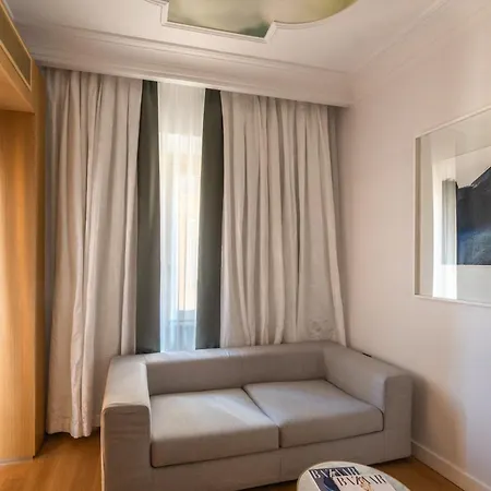 Sofitel Borghese 5* Řím