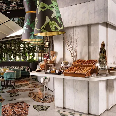 Sofitel Borghese 5* Rom